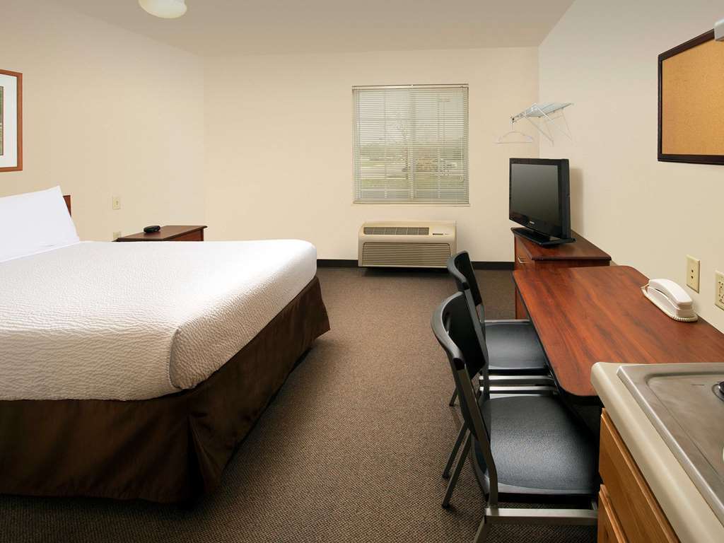 Woodspring Suites Midland Cameră foto